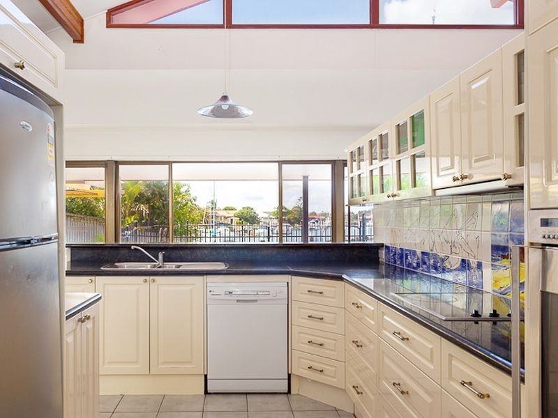 5 Masthead Drive, Cleveland QLD 4163