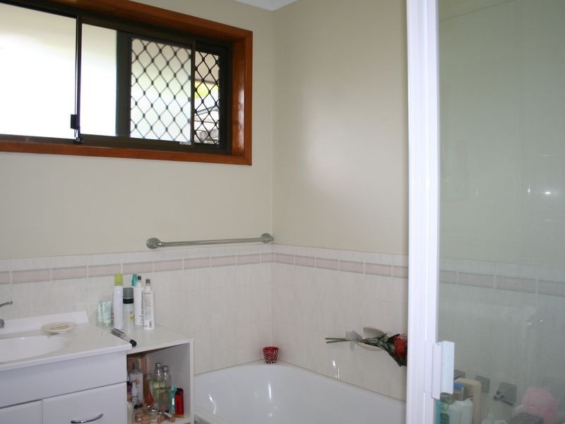 8 Law Place, Alexandra Hills QLD 4161