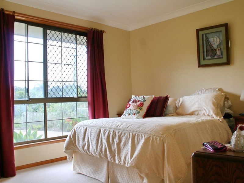 8 Law Place, Alexandra Hills QLD 4161