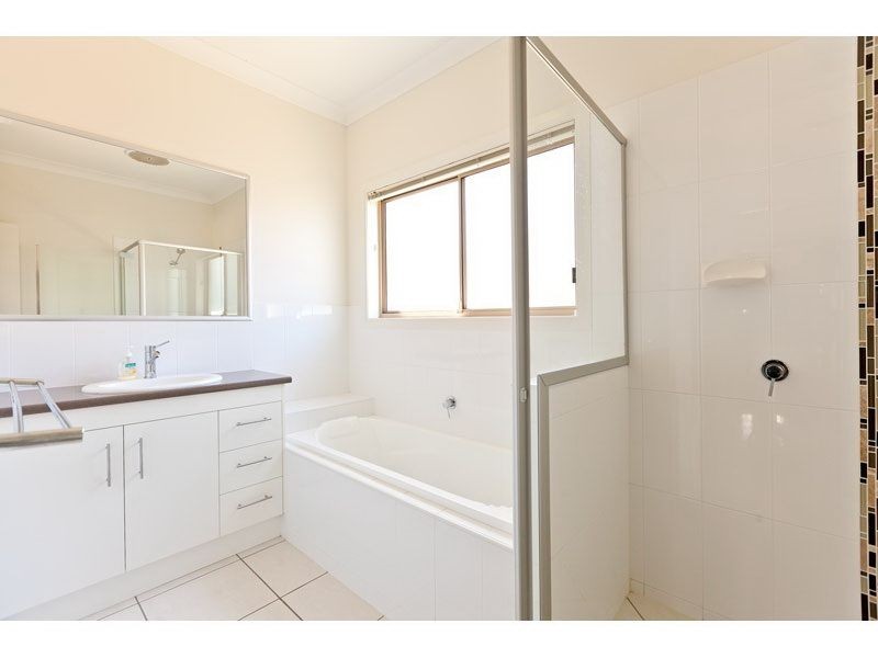 55 Lawn Terrace, Capalaba QLD 4157