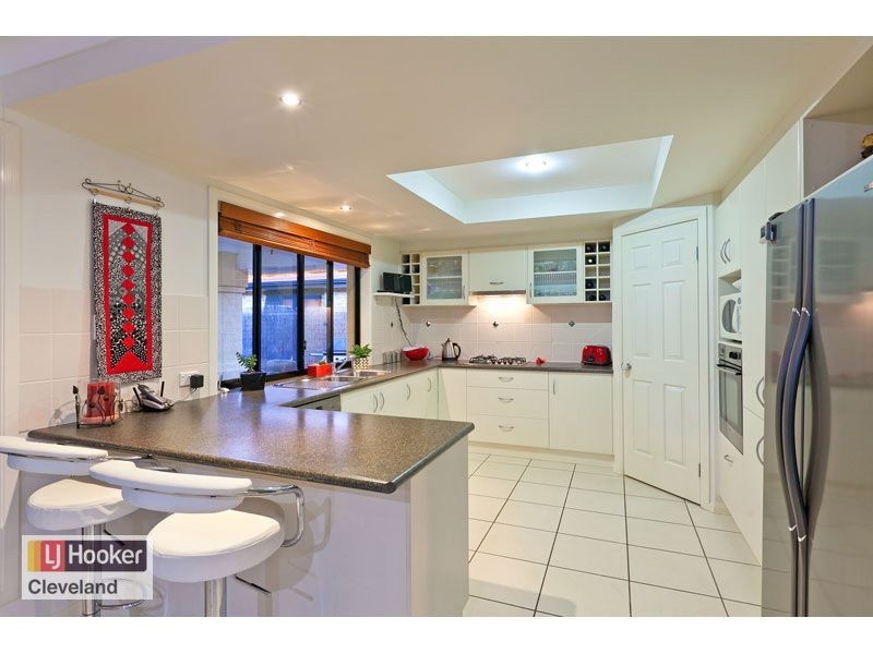 8 Bush Cherry Place, Thornlands QLD 4164