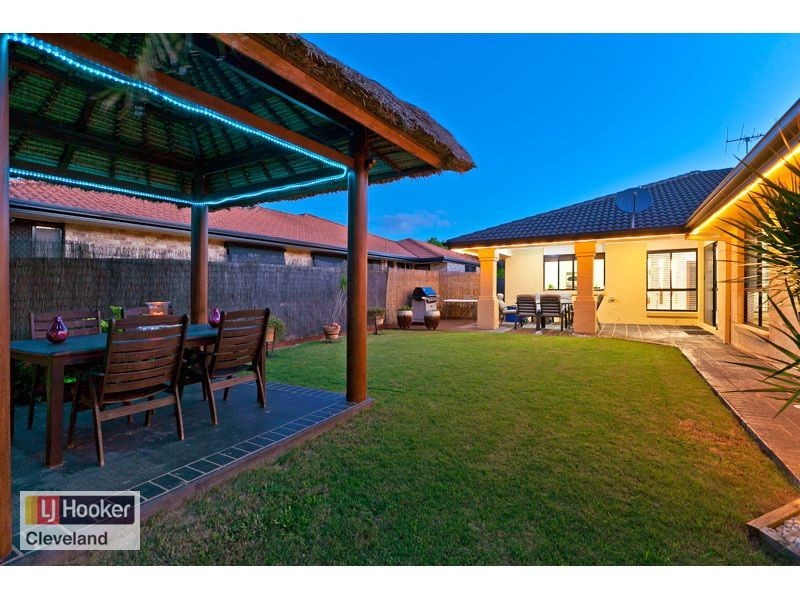 8 Bush Cherry Place, Thornlands QLD 4164