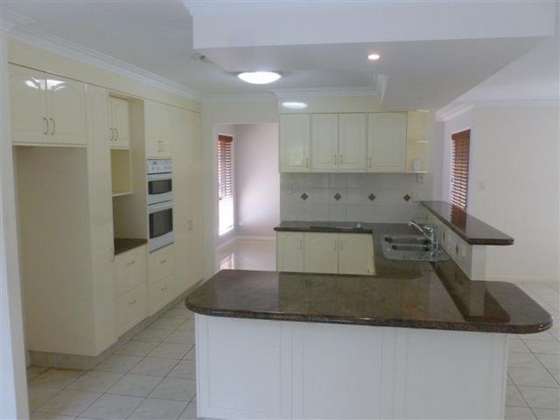 17 Carolena Street, Cleveland QLD 4163