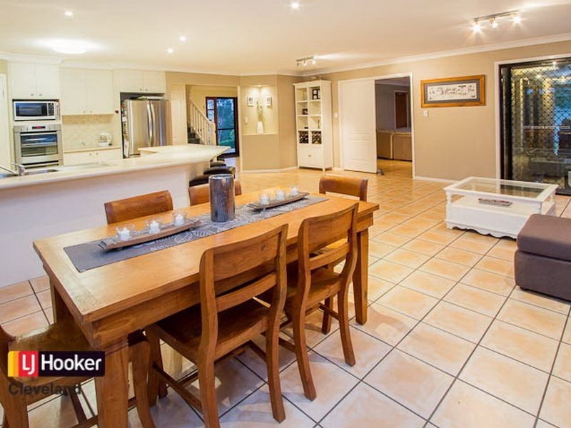4 Penzance Drive, Redland Bay QLD 4165