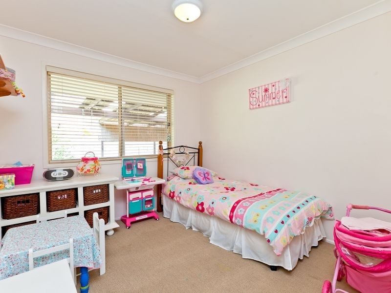 5 Honeysuckle Court, Victoria Point QLD 4165