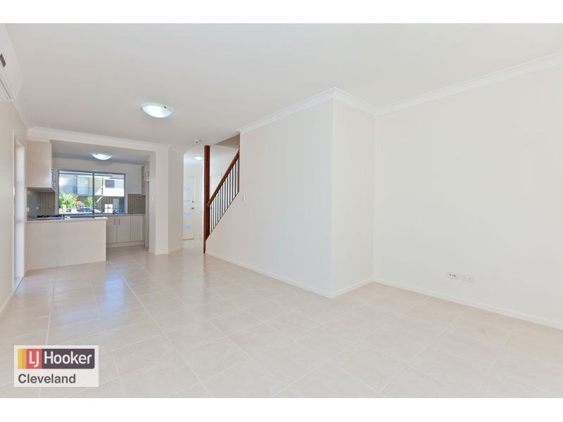 2/19-21 Ostend Court, Cleveland QLD 4163