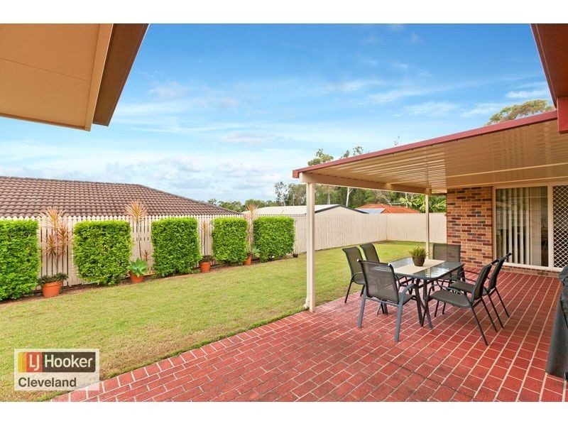 11 Farnham Street, Wellington Point QLD 4160