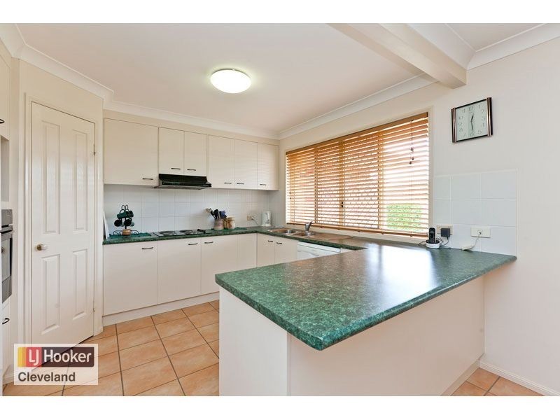 11 Farnham Street, Wellington Point QLD 4160