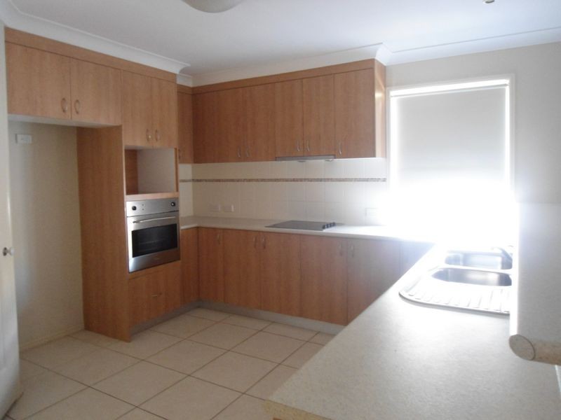 11 Brendan Way, Victoria Point QLD 4165
