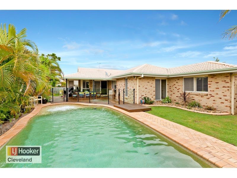 42 Strachan Road, Victoria Point QLD 4165