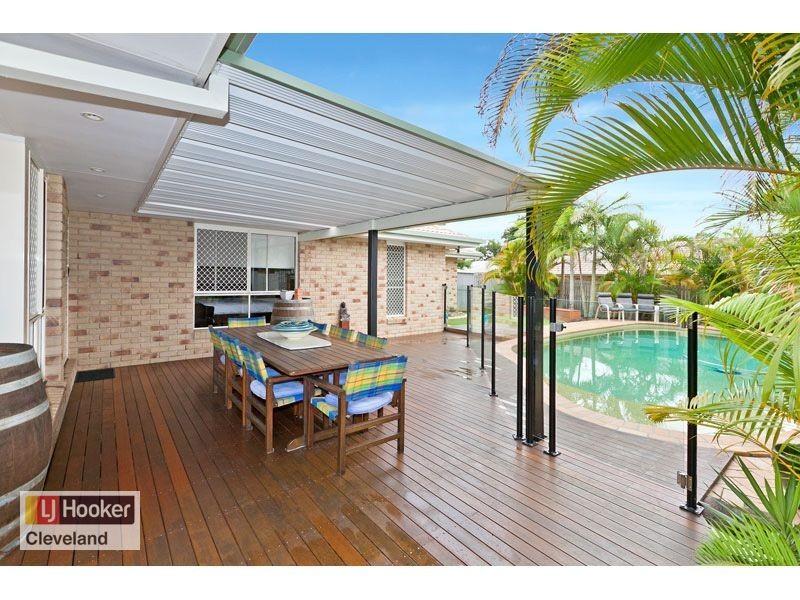 42 Strachan Road, Victoria Point QLD 4165