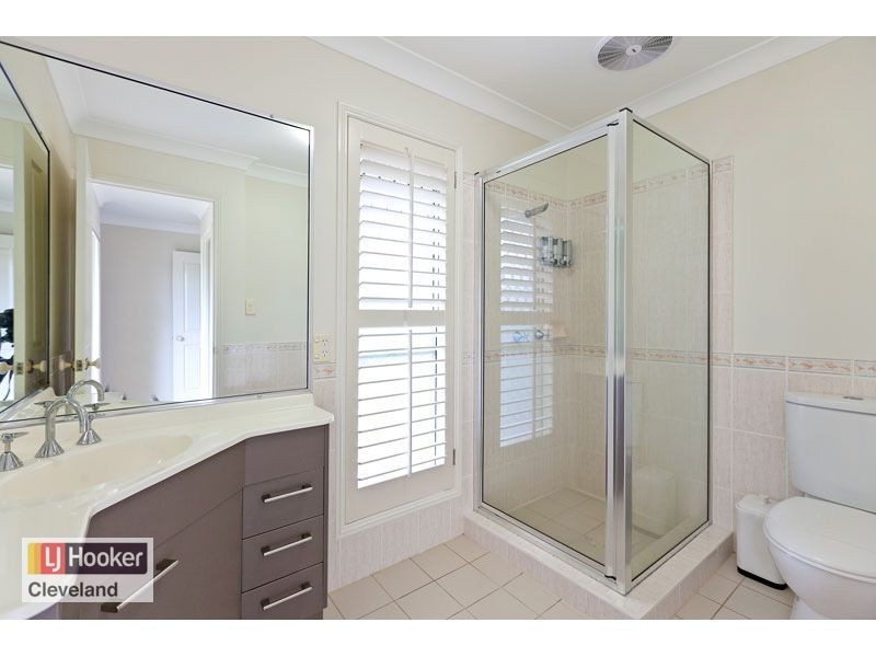 42 Strachan Road, Victoria Point QLD 4165