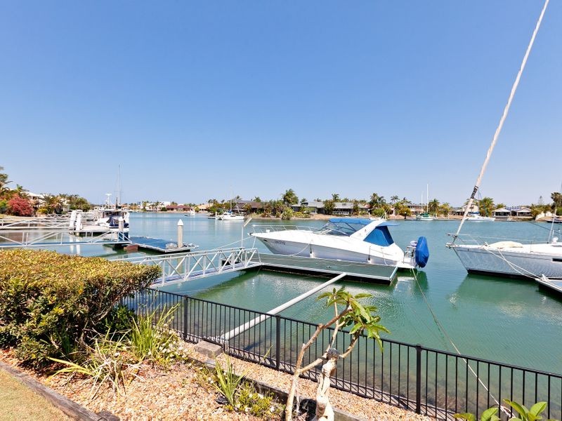 71 Masthead Drive, Raby Bay QLD 4163