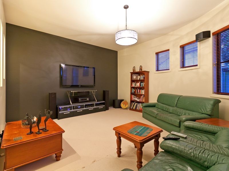 71 Masthead Drive, Raby Bay QLD 4163