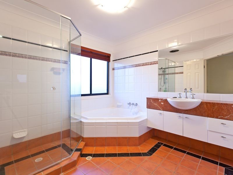 71 Masthead Drive, Raby Bay QLD 4163