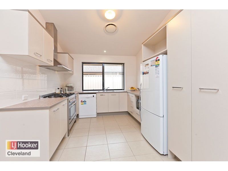 2 Houghton Close, Thornlands QLD 4164