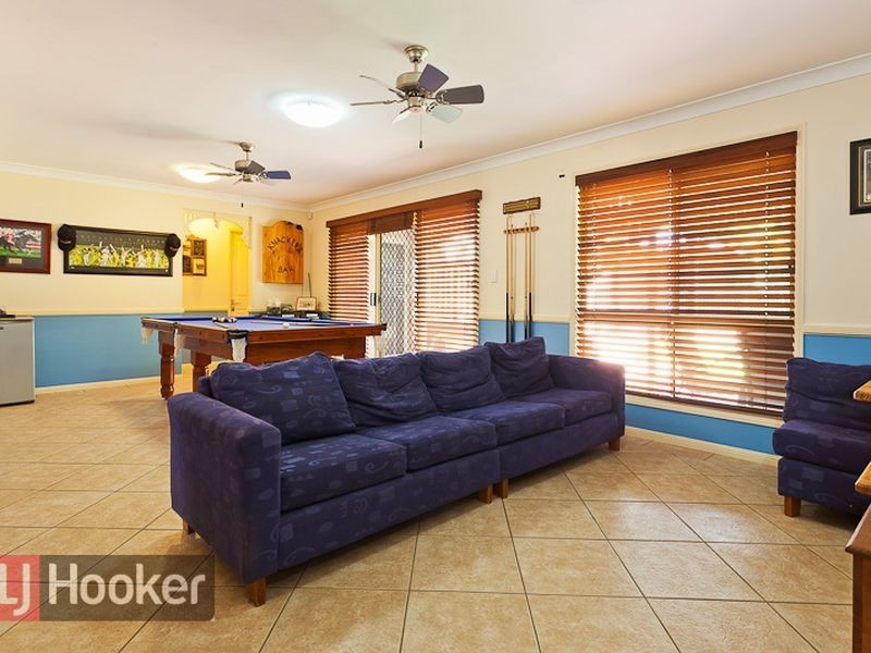 24 Kimbolton Drive, Redland Bay QLD 4165