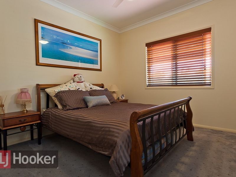 24 Kimbolton Drive, Redland Bay QLD 4165