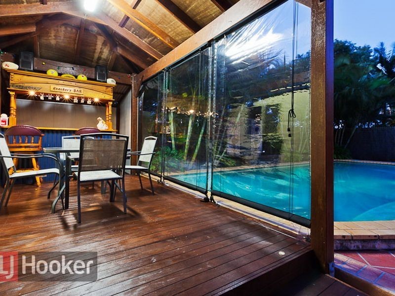 24 Kimbolton Drive, Redland Bay QLD 4165