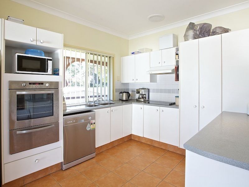 1 Salisbury Street, Redland Bay QLD 4165