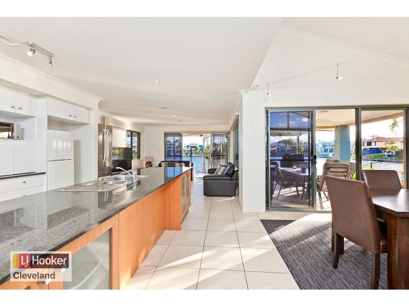 28 Helena Street, Wellington Point QLD 4160