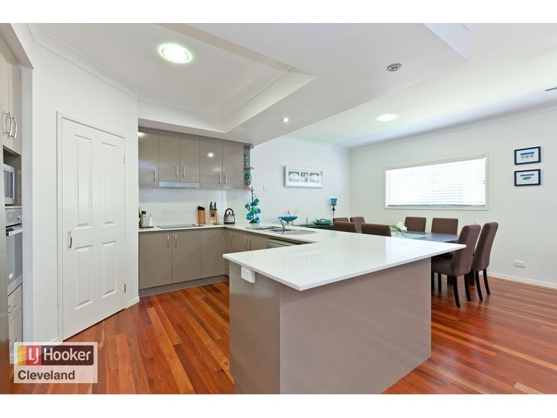 152 Shore Street North, Cleveland QLD 4163