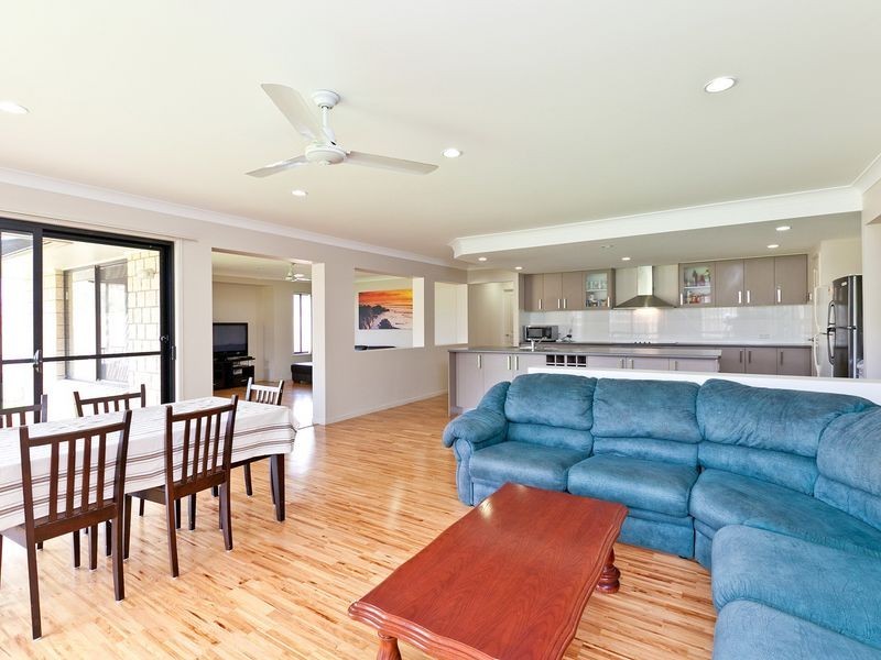 12 Sarsenet Cct, Mount Cotton QLD 4165