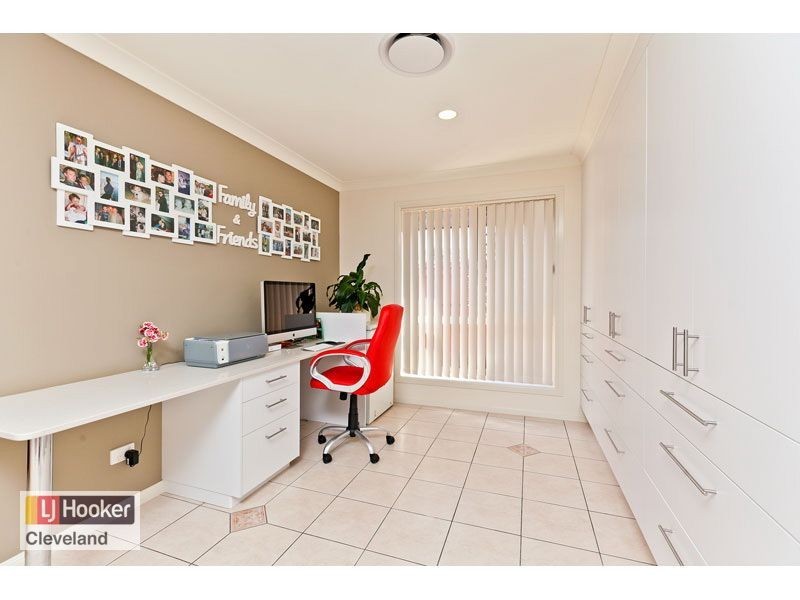 12 Darcelle Place, Ormiston QLD 4160