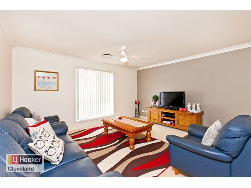 12 Darcelle Place, Ormiston QLD 4160
