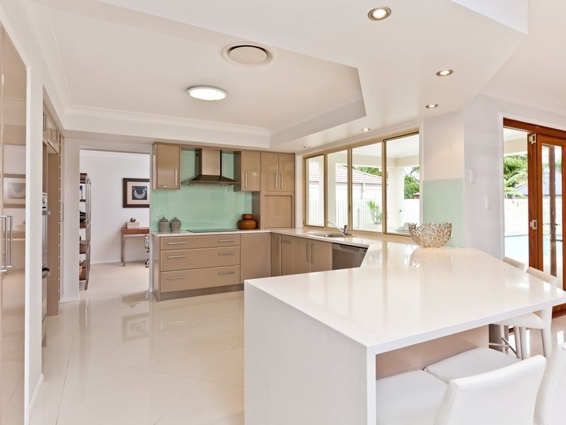 10 Nautilus Drive, Ormiston QLD 4160