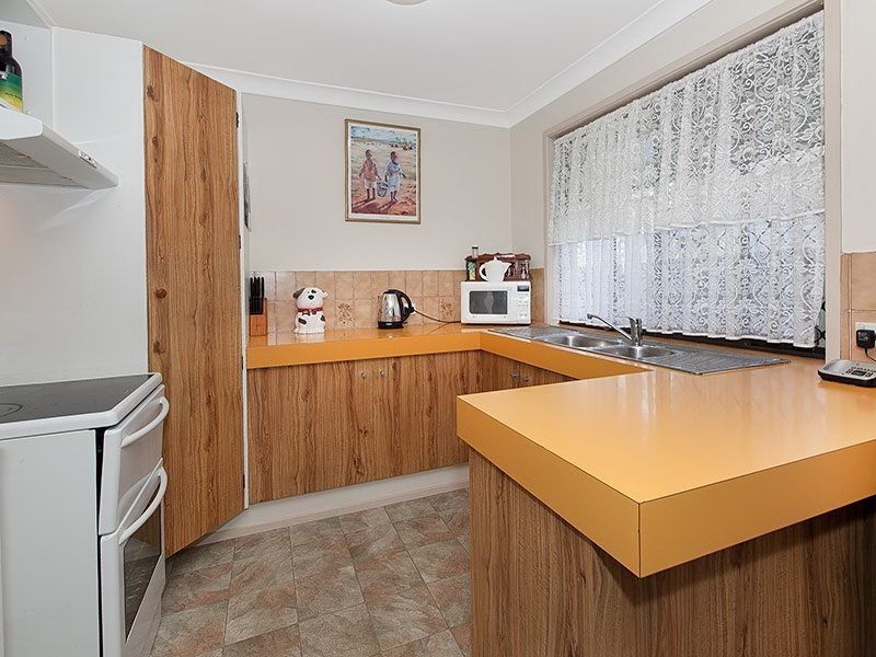 1/56 Benfer Road, Victoria Point QLD 4165