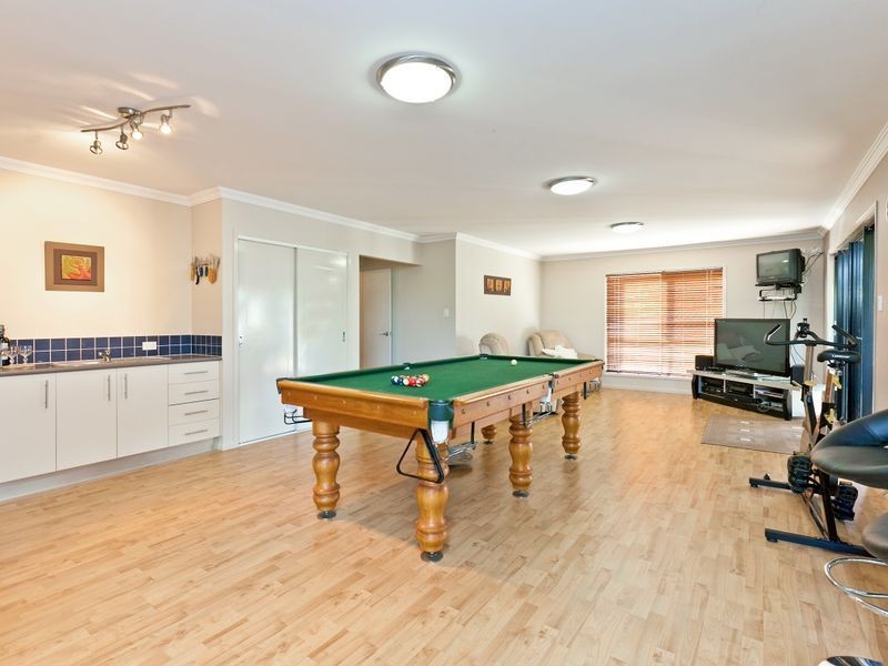 10 Hayman Street, Redland Bay QLD 4165