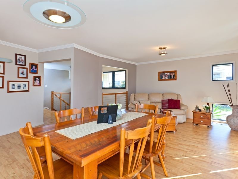 10 Hayman Street, Redland Bay QLD 4165