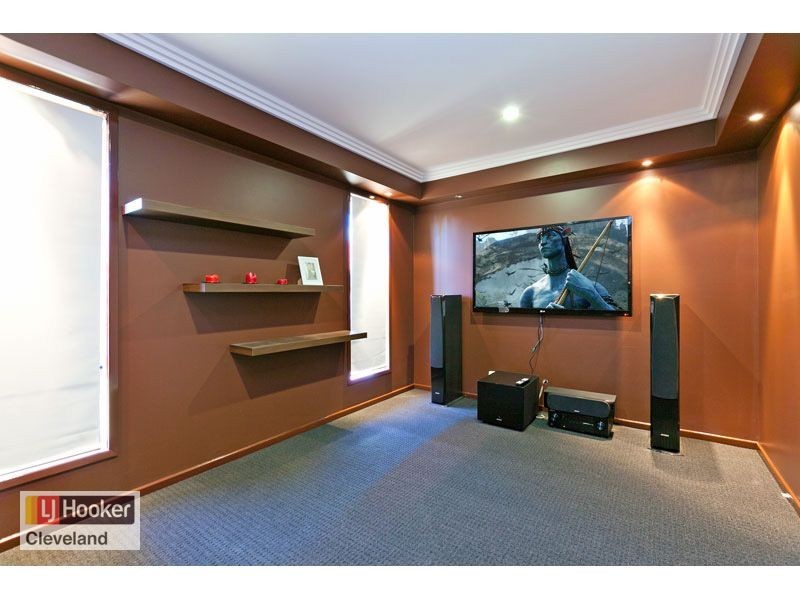 24 Sapium Road, Redland Bay QLD 4165