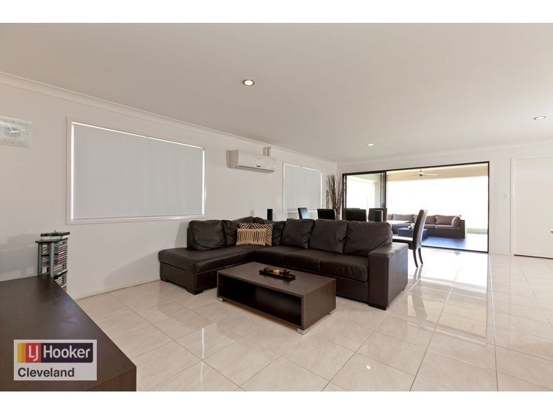 24 Sapium Road, Redland Bay QLD 4165