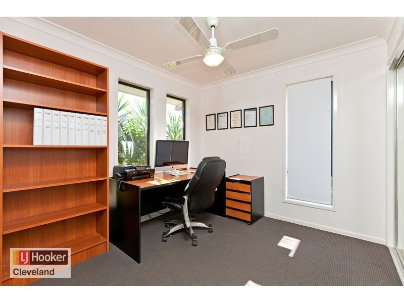 24 Sapium Road, Redland Bay QLD 4165