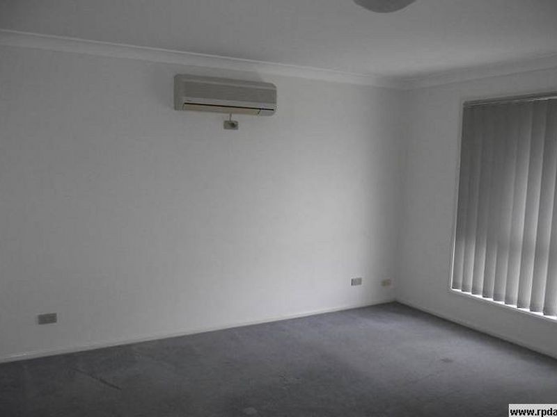 27 Daysland, Victoria Point QLD 4165