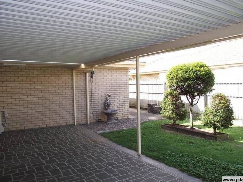 27 Daysland, Victoria Point QLD 4165