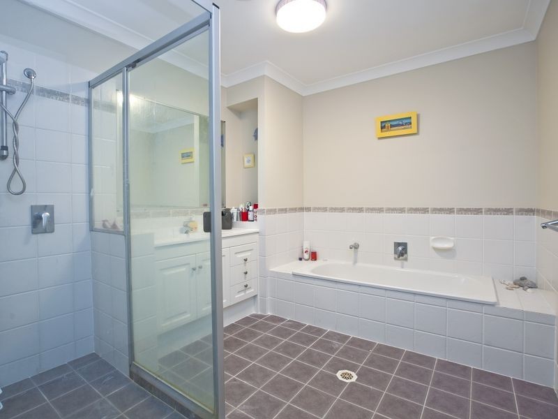 10 Whepstead Ave, Wellington Point QLD 4160