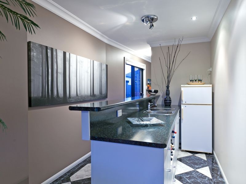 1/21 Sternlight Court, Raby Bay QLD 4163