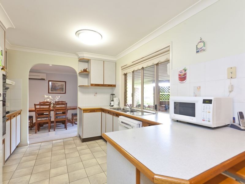 10 Lowrie Court, Cleveland QLD 4163