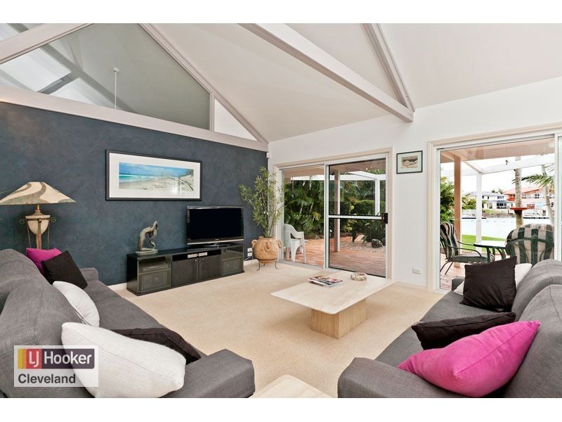 11 Seacrest Court, Raby Bay QLD 4163