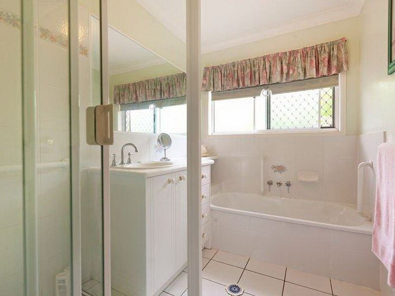 2/16 Link Road, Victoria Point QLD 4165