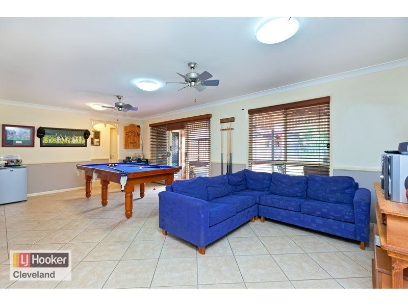 24 Kimbolton Drive, Redland Bay QLD 4165