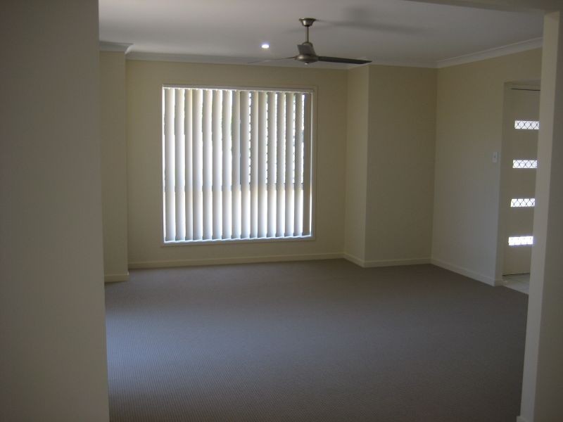 16 Amalia Street, Birkdale QLD 4159