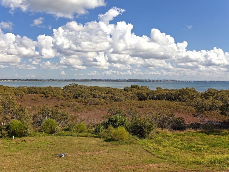 226 Main Road, Wellington Point QLD 4160