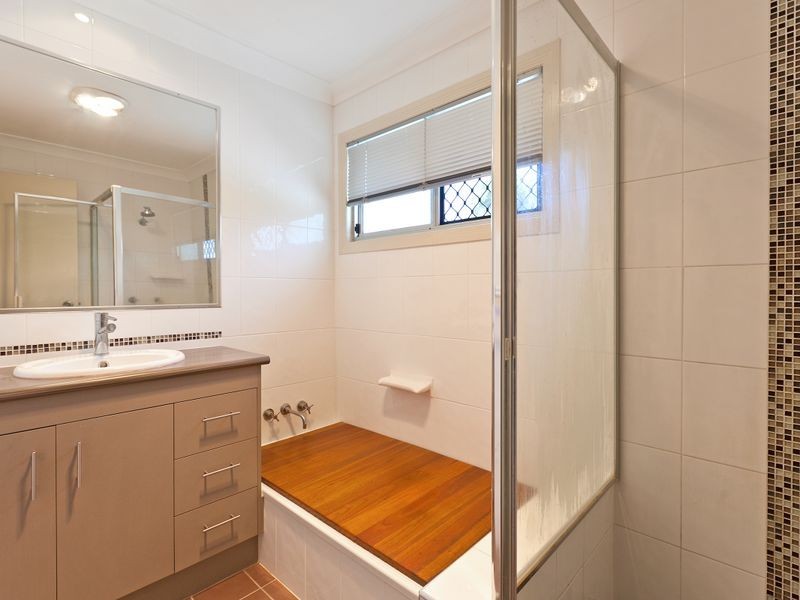 87 Randall Road, Birkdale QLD 4159