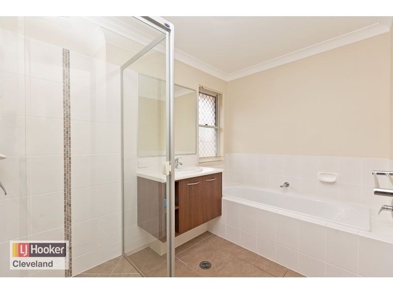 3 Whipbird Cct, Victoria Point QLD 4165