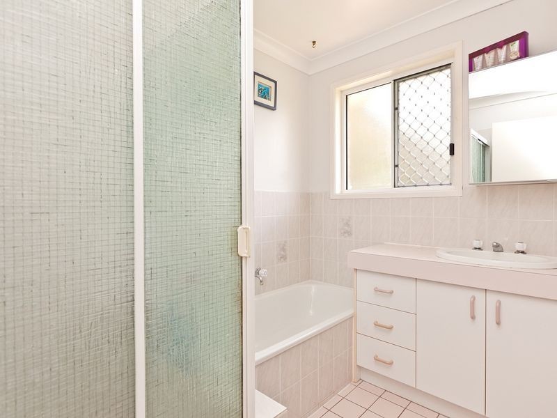 10 Anita Street, Redland Bay QLD 4165