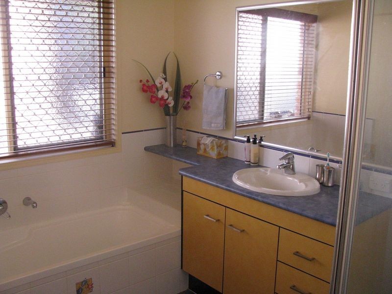 5 Hodges Close, Wellington Point QLD 4160